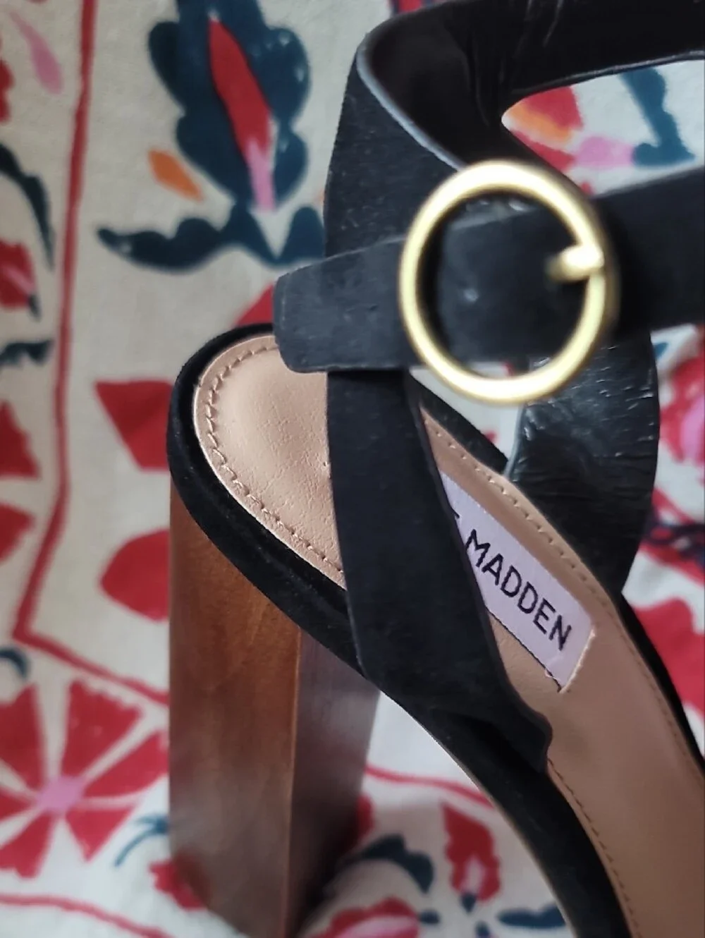 NWOT Steve Madden Black Suede Platform Sandals with Brown Wood-Look Heel